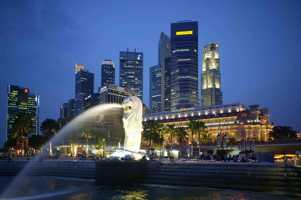 The Fullerton Hotel Сінгапур Екстер'єр фото Marina Merlion